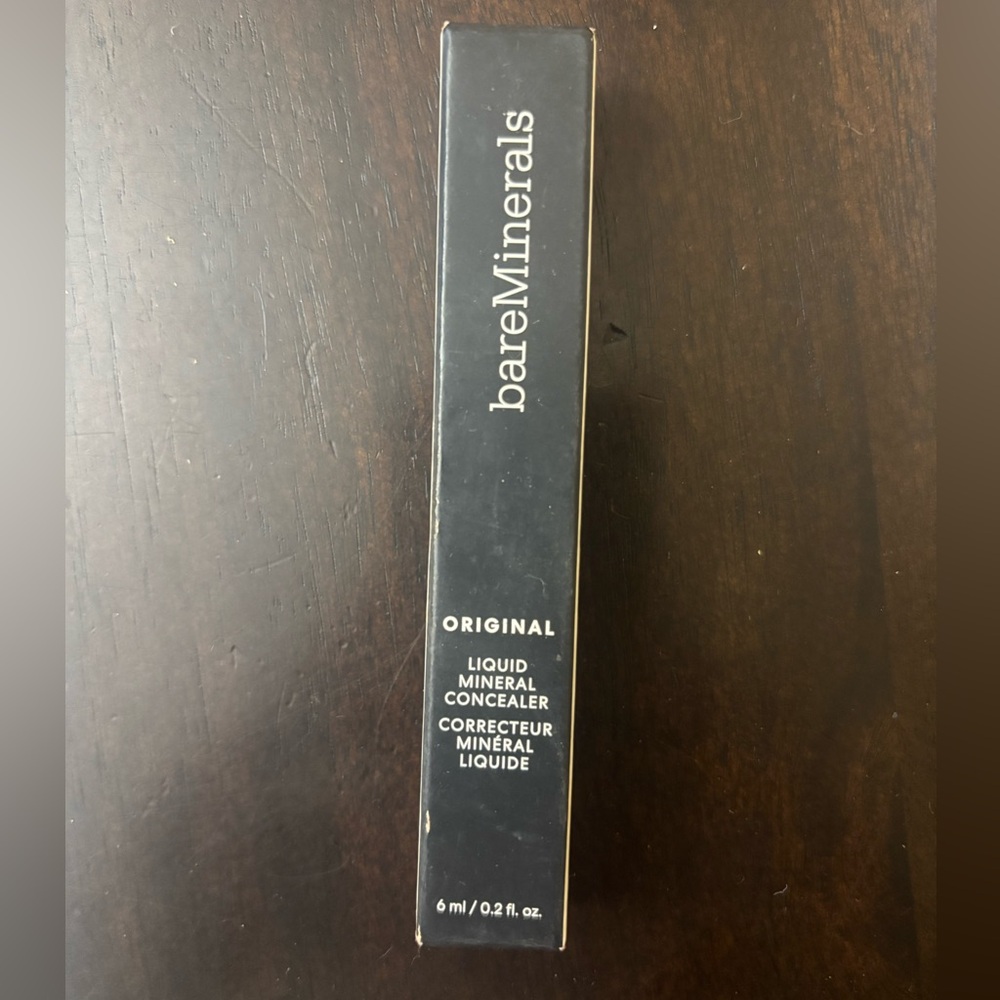 bareMinerals Original Concealer in Light/Medium 2.5